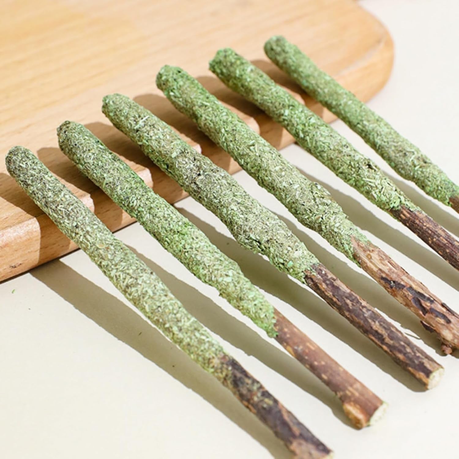 8Pcs Natural Grass Chew Toy with Catnip for Cat Teething and Hairball Removal
